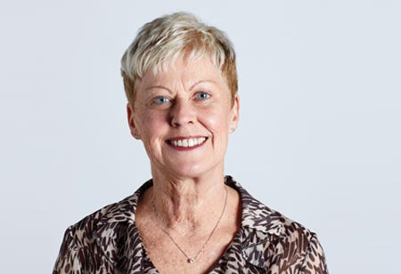 Michelle Smye, Vice President, Product Solutions & Independent Retail, Hallmark Canada | Retail Business Review